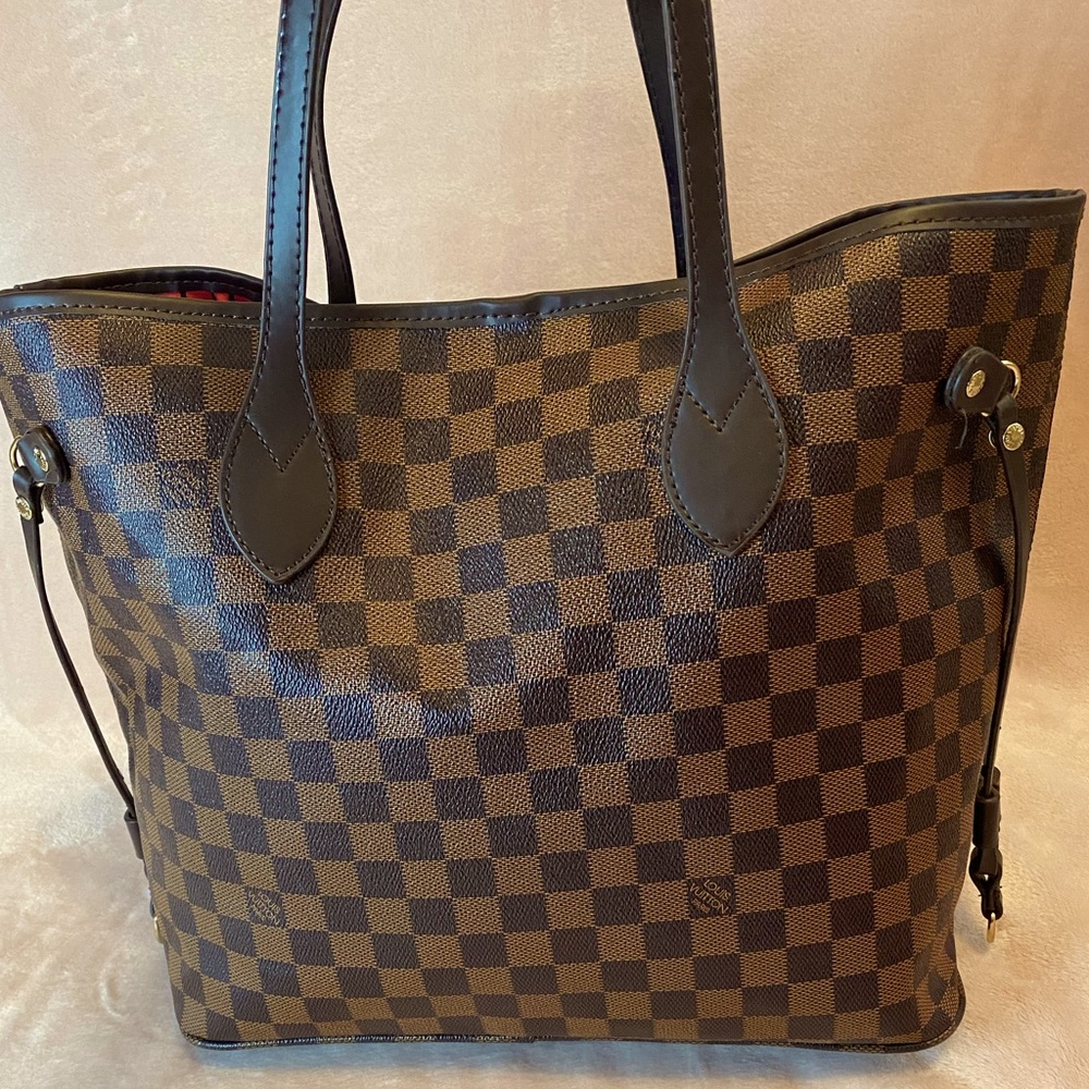 Louis Vuitton Damier Ebene Neverfull